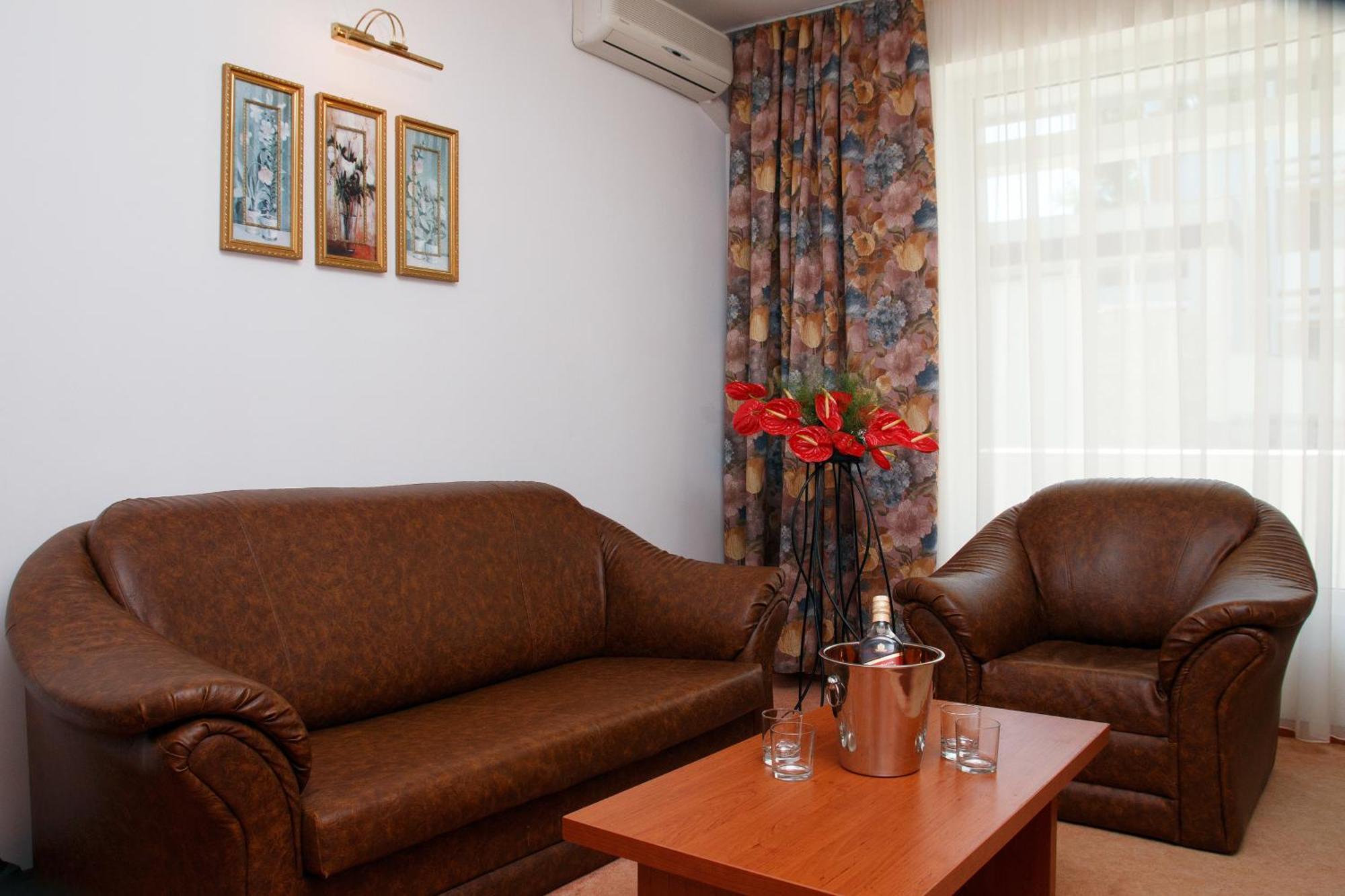 Hotel 2D Resort And Spa Neptun Habitación foto